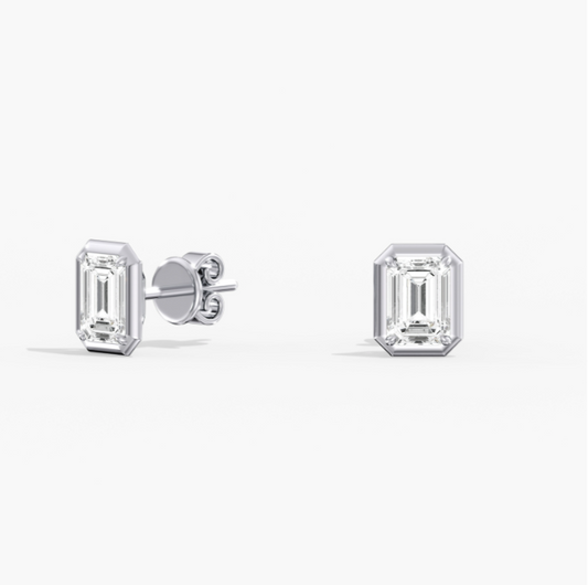 gold-frame-emerald-studs-E30EM0.50W14