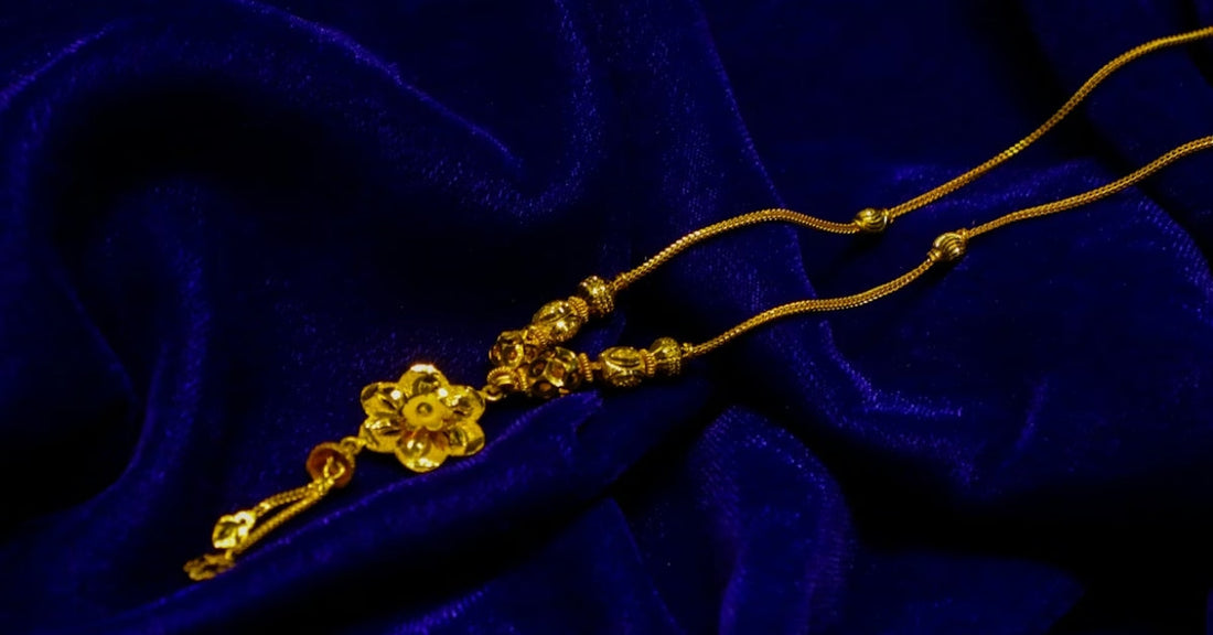 How to Choose the Right 22k Gold Necklace for Your Face Shape and Style?