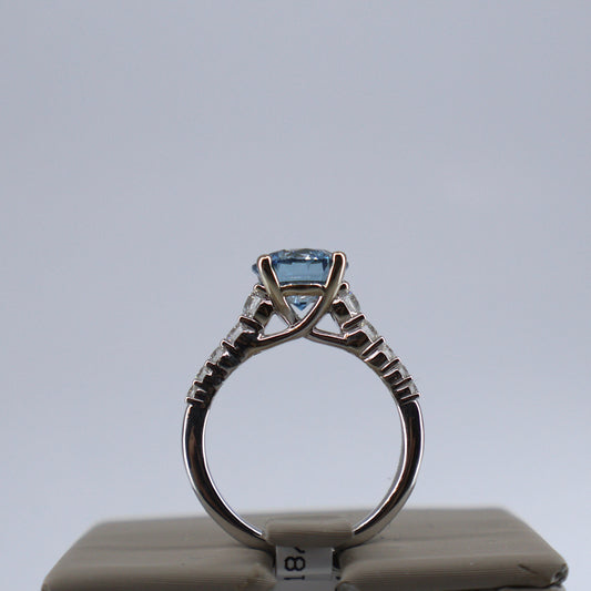 LAB GROWN 14KW  .50CT GRADUATING 10 ROUND DIAMONDS / 2.56CT ROUND BLUE CENTER DIAMOND RING LABDRCD591