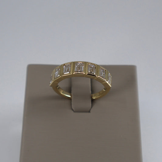 LAB GROWN 14KY 1.73CTW 7 EMERALD CUT DIAMOND BEZEL SET BAND LABDRCD810