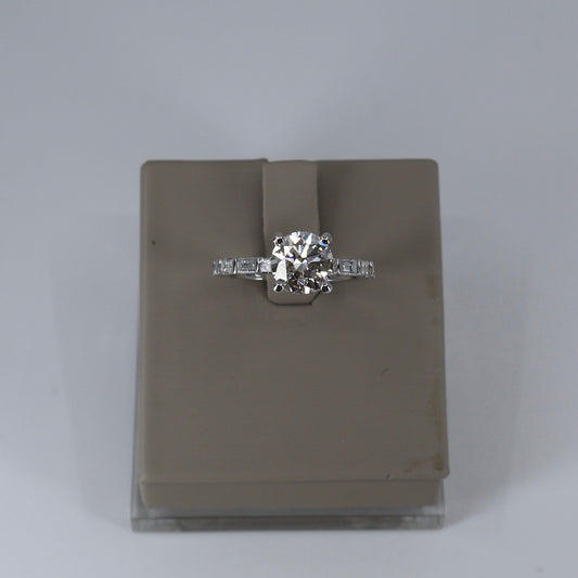 LAB GROWN 14KW HIDDEN HALO ENGAGEMENT RING 1.74CT ROUND G/VVS2 (GIA CERTIFIED) WITH 8 BAGUETTE .73CTW LABDRCD746