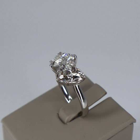 LAB GROWN 14KW 2.60CT HEART SHAPE (IGI CERTIFIED)/ 2.59CT HEART SHAPE (IGI CERTIFIED) FVS1 RING LABDRCD876