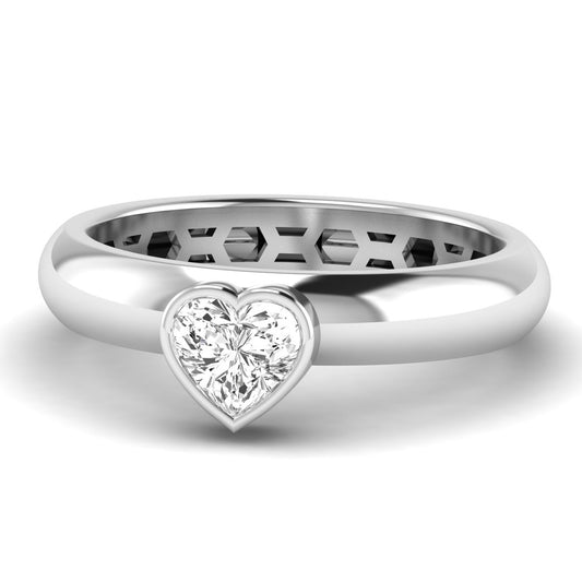 puffy-heart-bezel-ring-R38HRT0.50W146.50