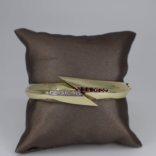 14K Yellow Gold Heavy Bangle Round Diamonds in Zig-Zag Design OTC11616