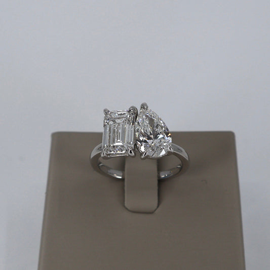 LAB GROWN 14KW 2.03 EMERALD CUT DIAMOND E/VS1 (IGI CERTIFIED) AND 1.76 PEAR SHAPE DIAMOND E/VS1 2 STONE RING (IGI CERTIFIED) LABDRCD741