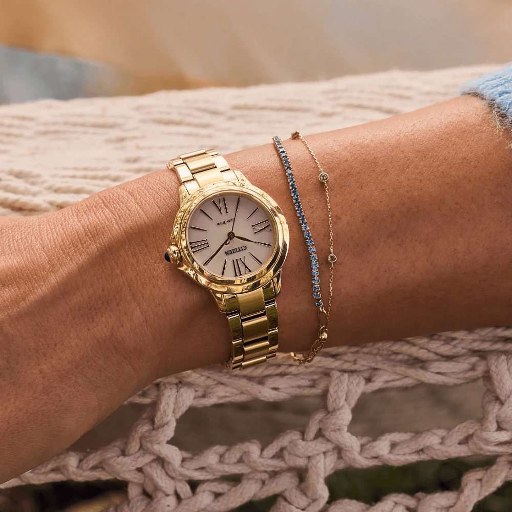 Citizen Citizen L Ceci  EM1162-52A