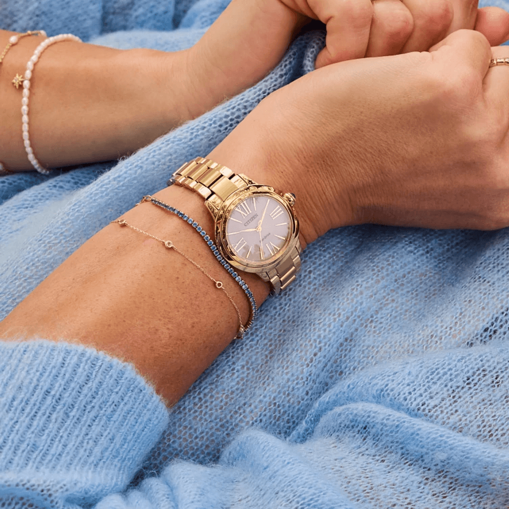 Citizen Citizen L Ceci  EM1162-52A