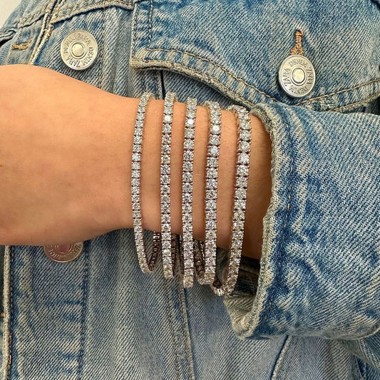 classic-four-prong-tennis-bracelet-B3002.00W147.00
