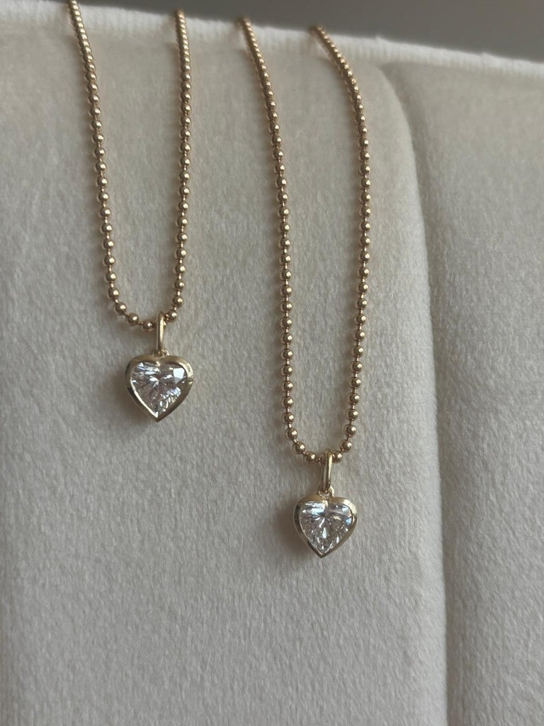 heart-bezel-pendant-with-ball-chain-P92HS1.00Y1416-18