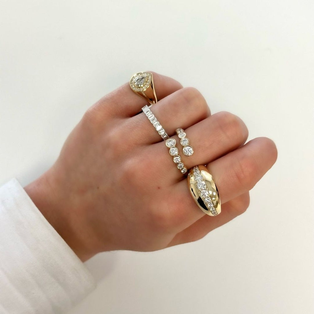 pear-bezel-signet-ring-65ctw-RPS3030.65W146.50