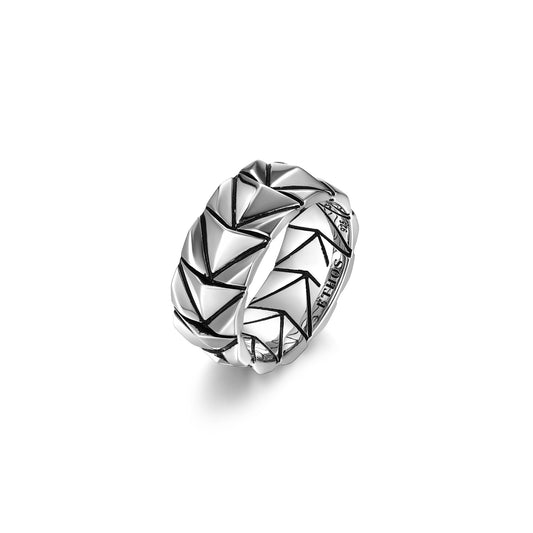 ur08-chevron-rhodium-plated-sterling-silver-band-ring