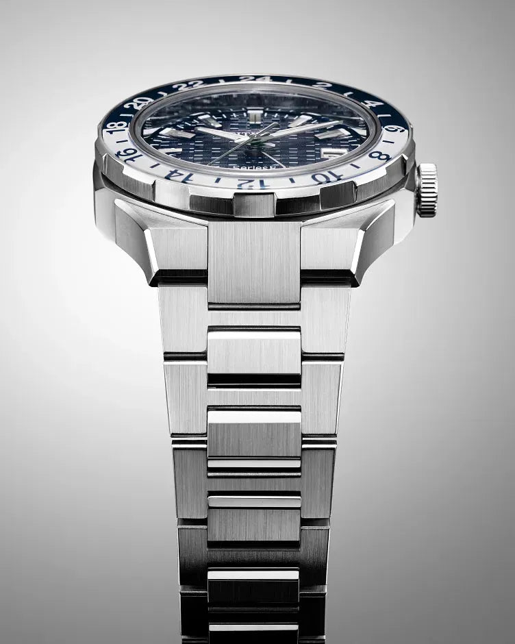 Citizen Series8 880 Gmt NB6034-58L