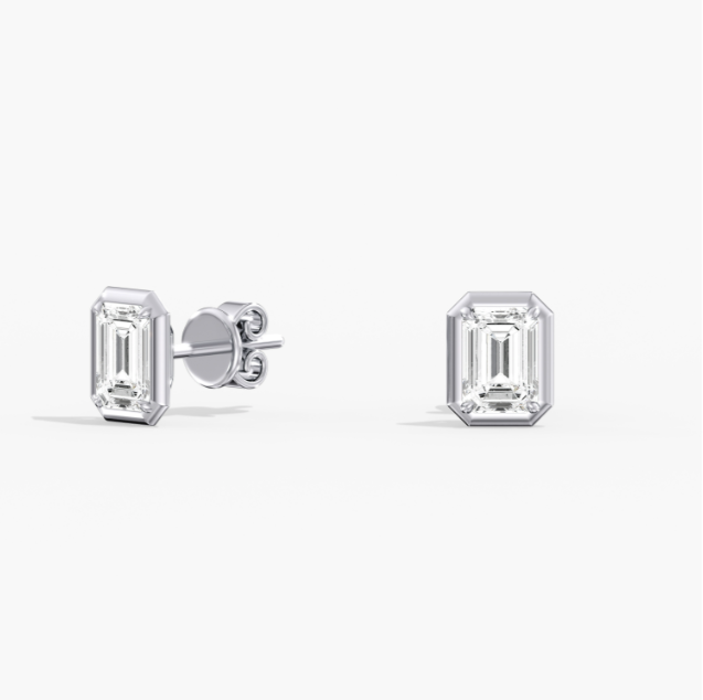 gold-frame-emerald-studs-E30EM0.50W14