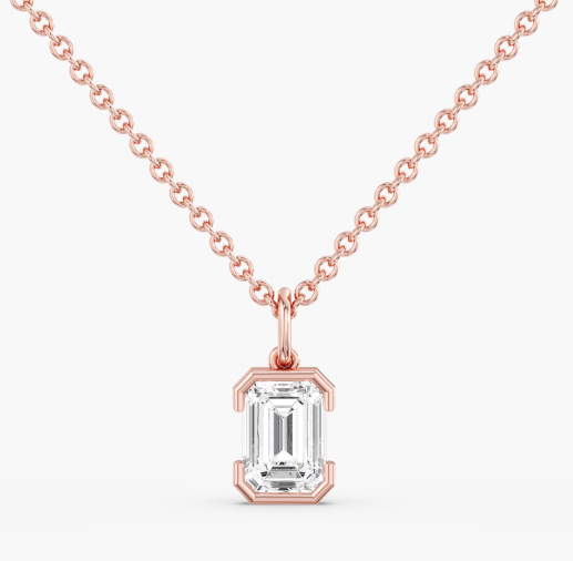 half-bezel-emerald-pendant-NB782.00W1416-18